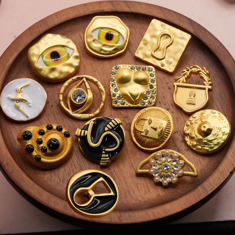 Craft Embellishment - กระดุมโลหะวินเทจ รูปหัวใจ ลายตาแบบศิลปะ สำหรับตกแต่งเสื้อผ้า งานฝีมือ DIY